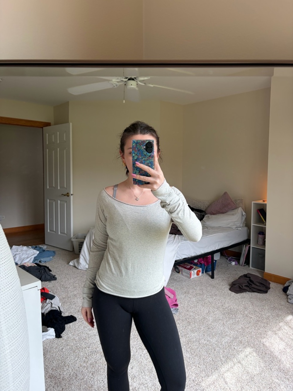 Brandy Melville Light Gray Scoop-Neck Long Sleeve Top